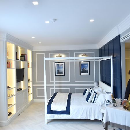Hotel Vis A Vis Сестри Леванте Екстериор снимка