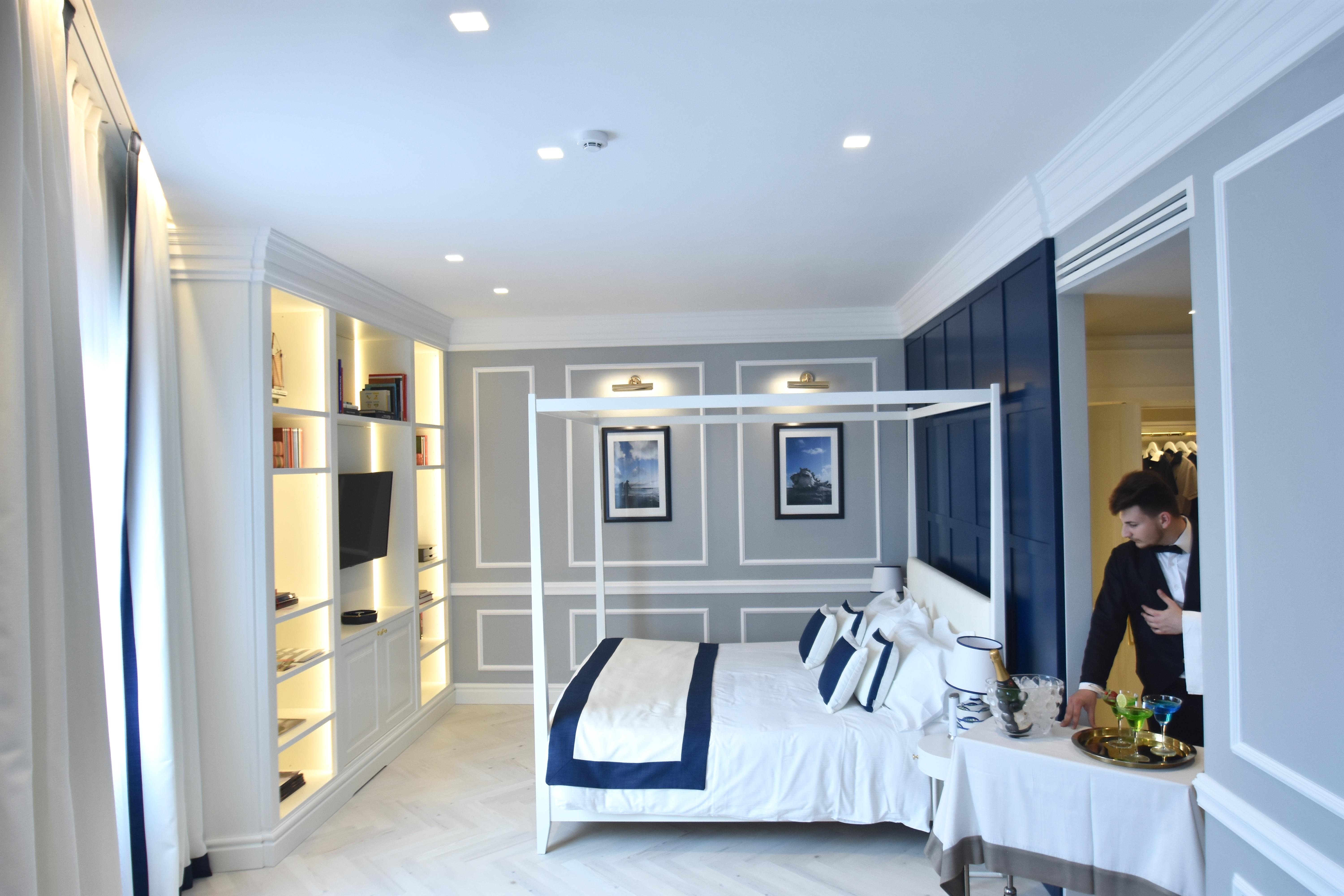 Hotel Vis A Vis Сестри Леванте Екстериор снимка