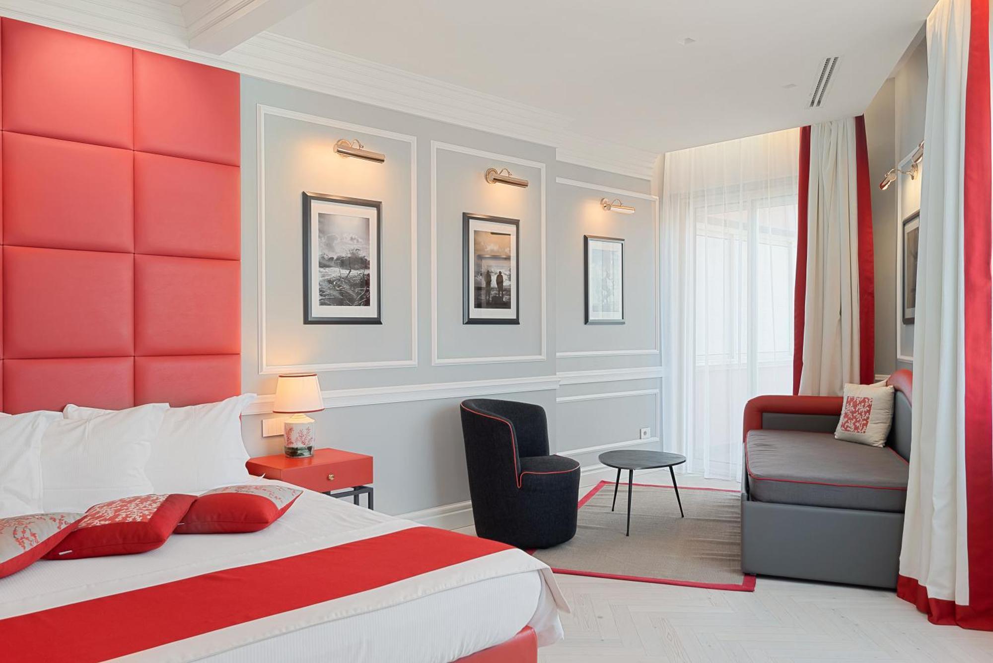 Hotel Vis A Vis Сестри Леванте Екстериор снимка