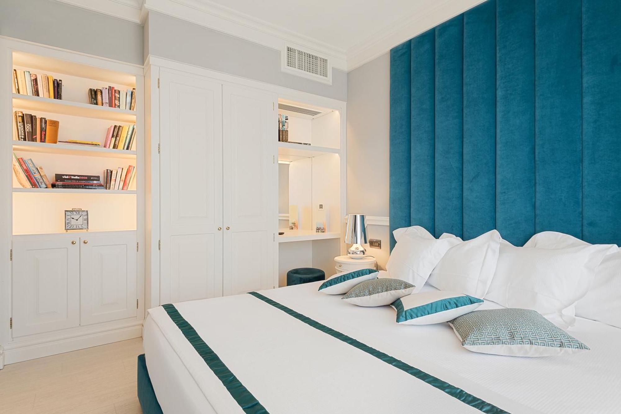 Hotel Vis A Vis Сестри Леванте Екстериор снимка